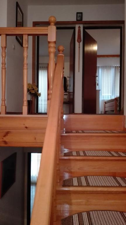 Guest House Adrijana Селиште-Дрежничко Экстерьер фото