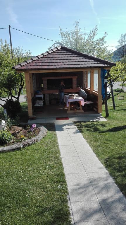 Guest House Adrijana Селиште-Дрежничко Экстерьер фото