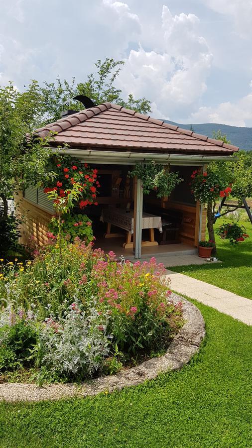 Guest House Adrijana Селиште-Дрежничко Экстерьер фото